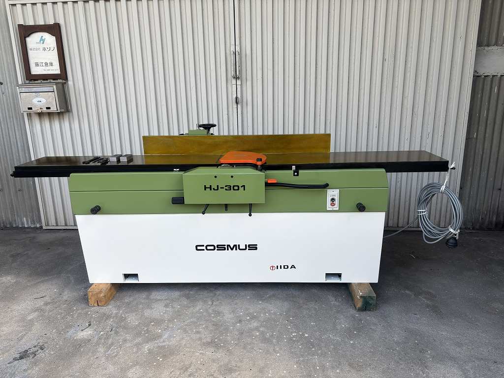 【飯田工業】手押しかんな盤　HJ-301　（整備済）  300幅　（3枚刃）No,03351087